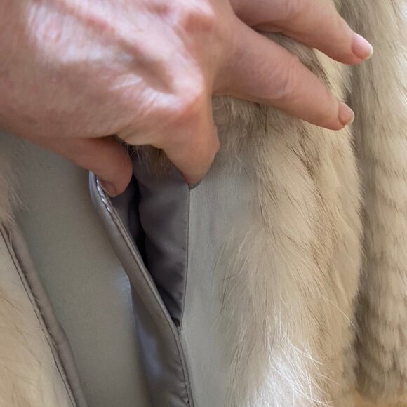 Blue Fox full length coat - size 12 - Picture 5 of 14